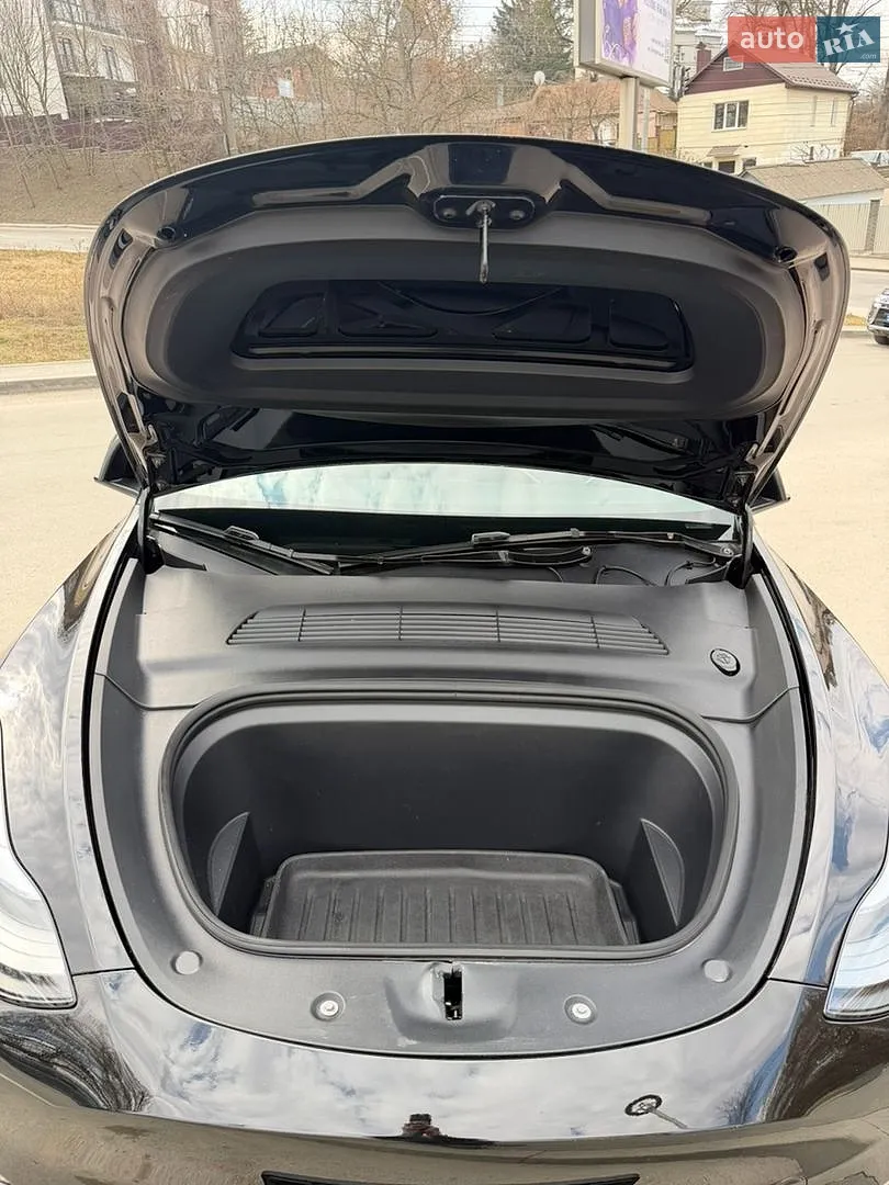 2024 Tesla Model Y - мініатюра 26
