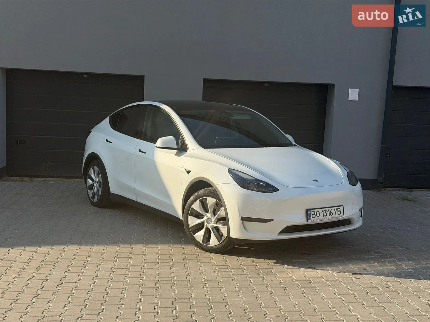 Tesla Model Y, 2020