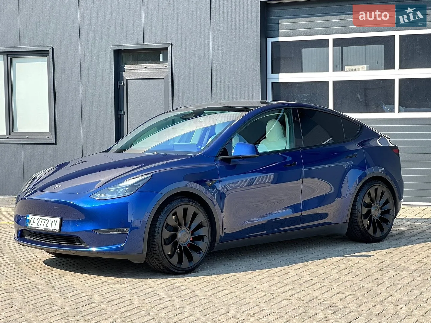 2023 Tesla Model Y - мініатюра 9