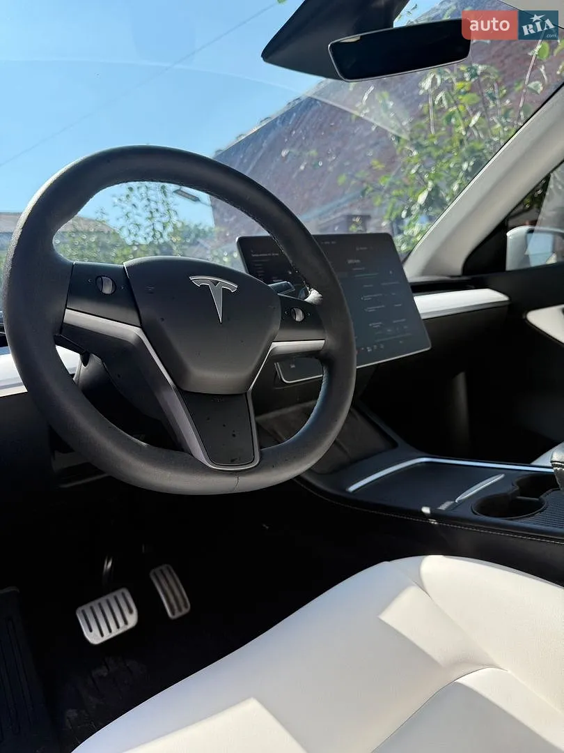 2021 Tesla Model Y - мініатюра 10