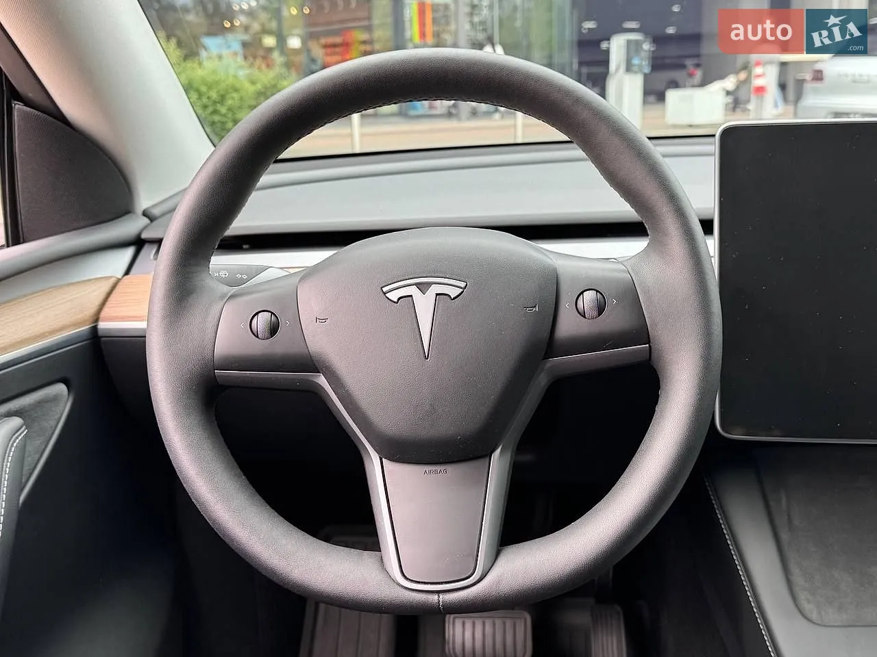 2024 Tesla Model Y - мініатюра 15