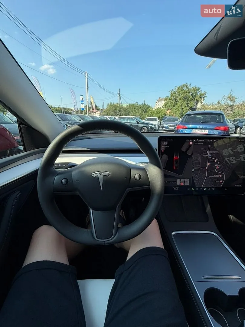 2024 Tesla Model Y - мініатюра 27