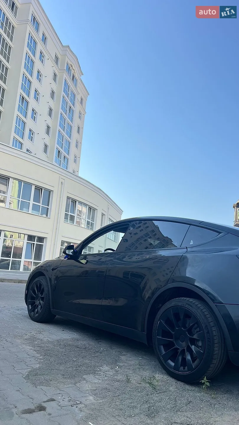 2023 Tesla Model Y - мініатюра 4