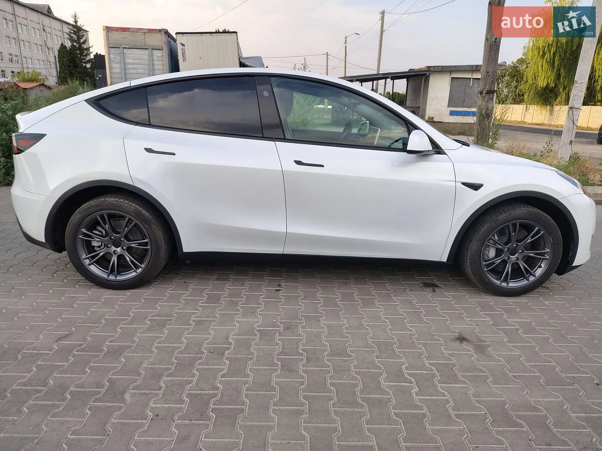 2024 Tesla Model Y - мініатюра 16