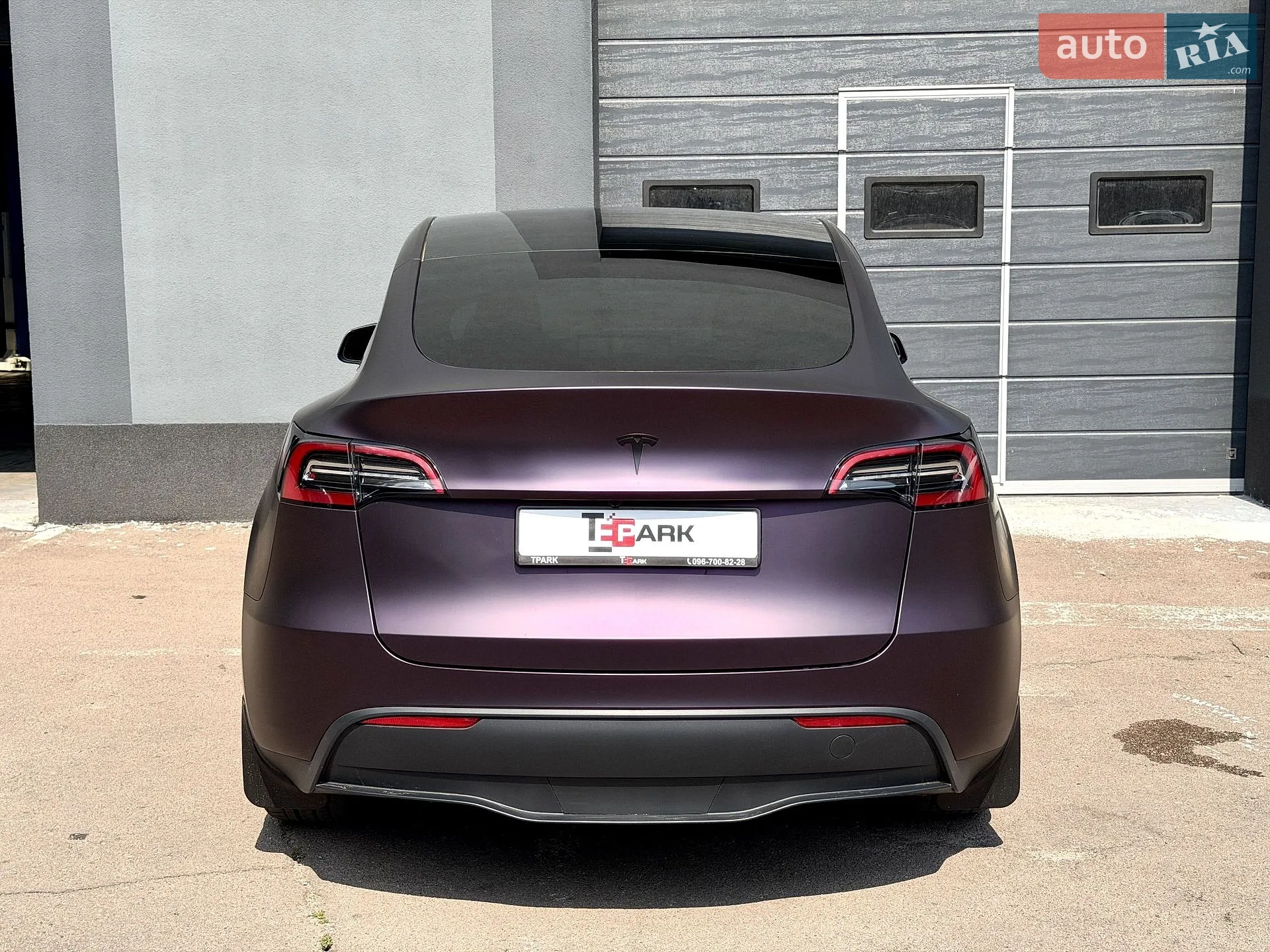 2024 Tesla Model Y - мініатюра 10