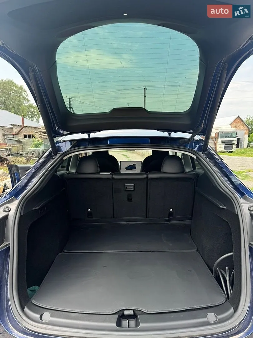 2023 Tesla Model Y - мініатюра 9