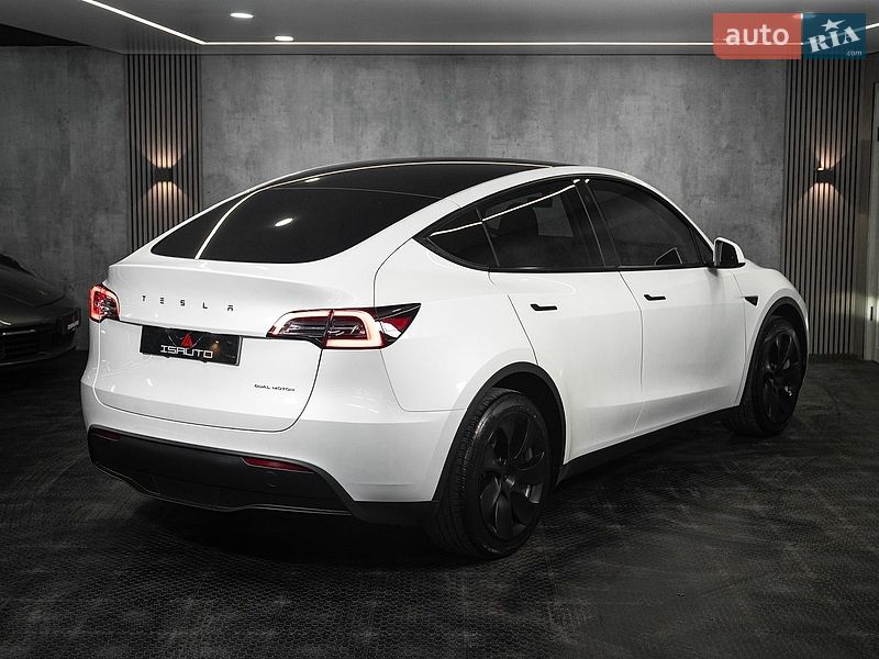Внедорожник / Кроссовер Tesla Model Y 2023 в Одессе