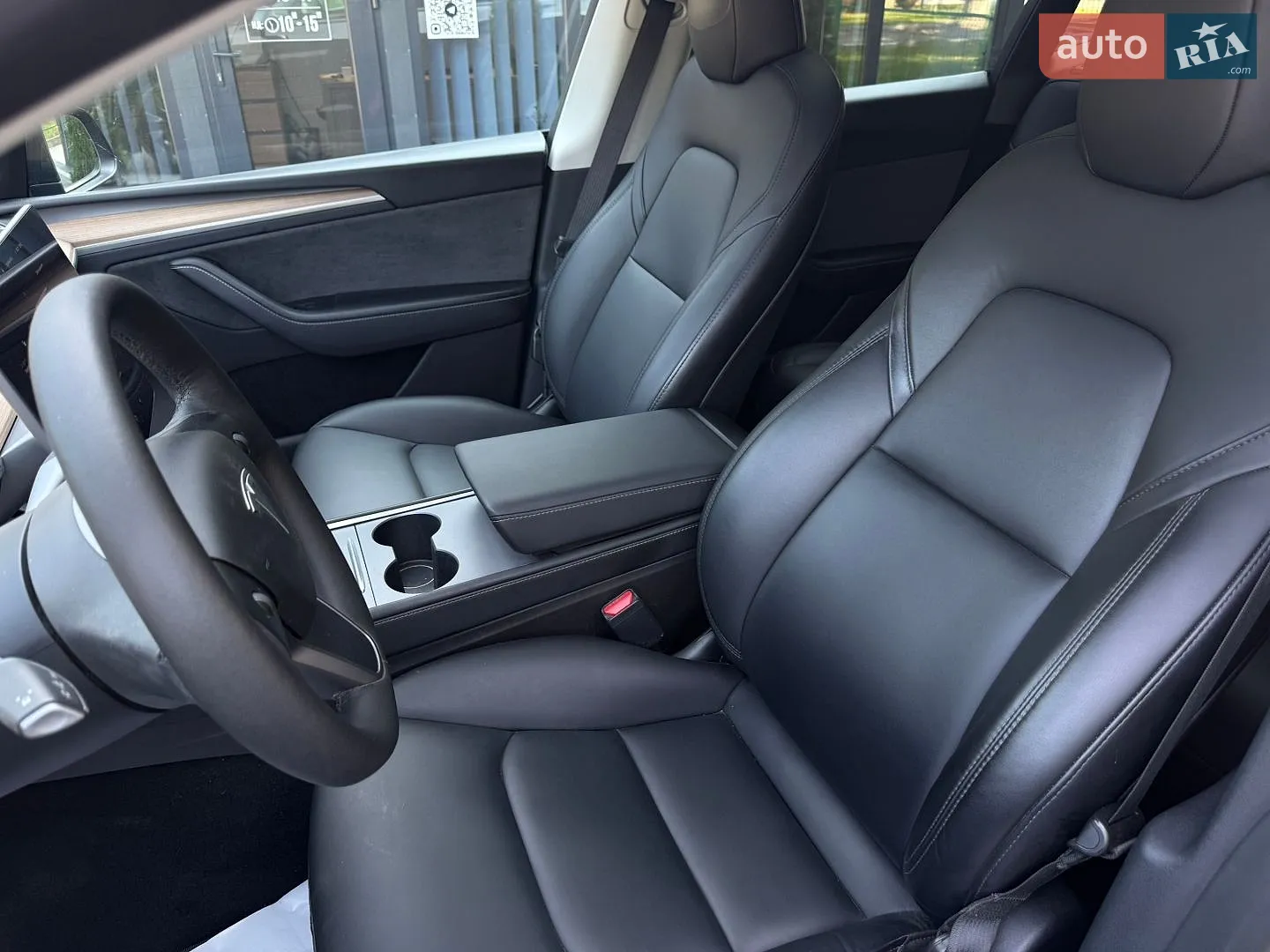 2023 Tesla Model Y - мініатюра 8