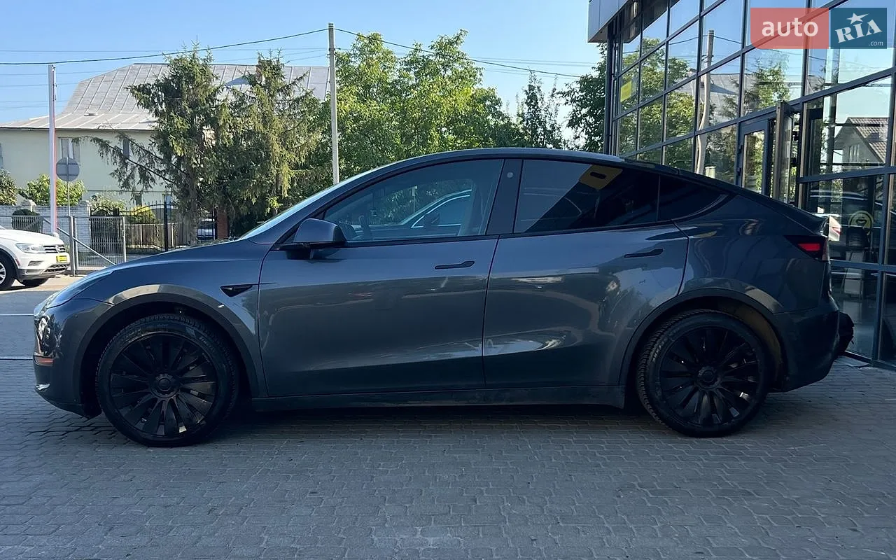 2021 Tesla Model Y - мініатюра 4