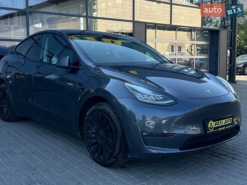 Tesla Model Y