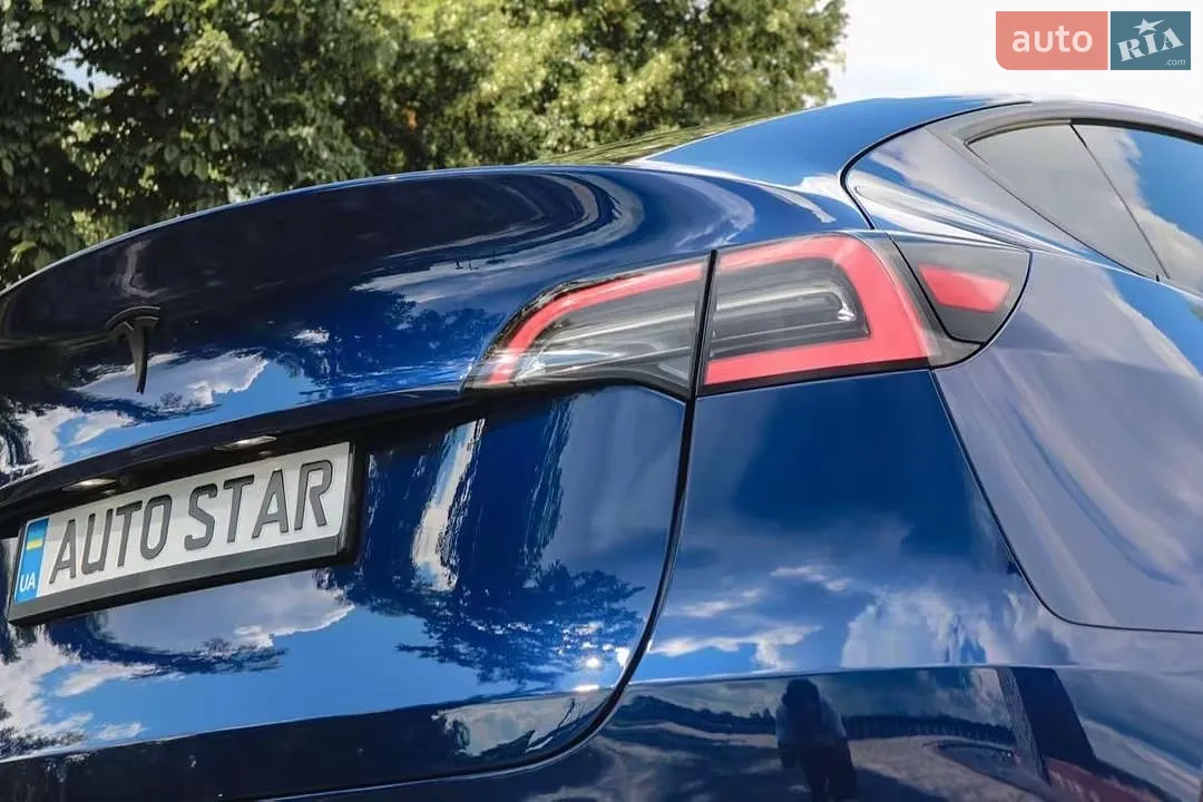 2022 Tesla Model Y - мініатюра 11