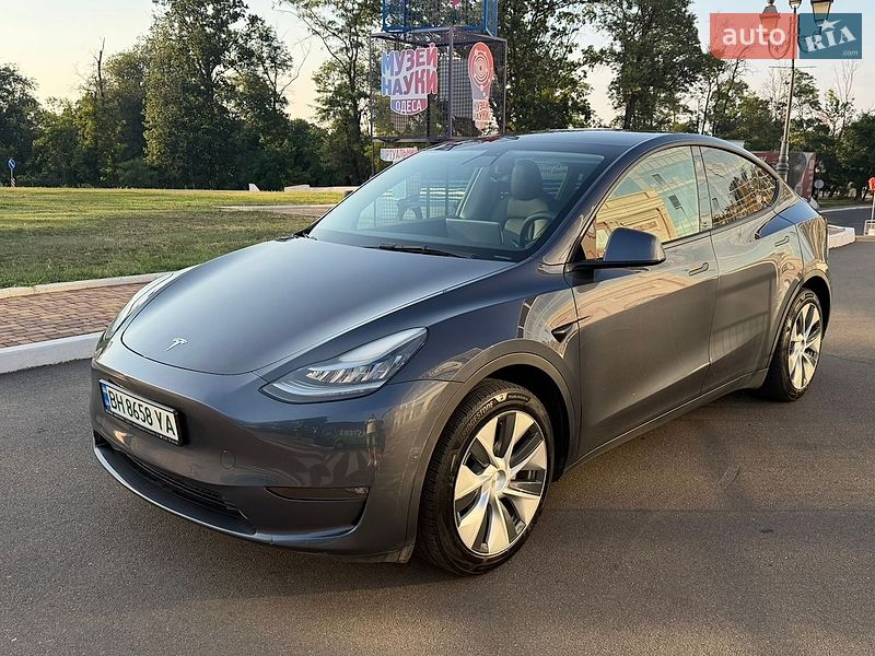 Внедорожник / Кроссовер Tesla Model Y 2021 в Одессе