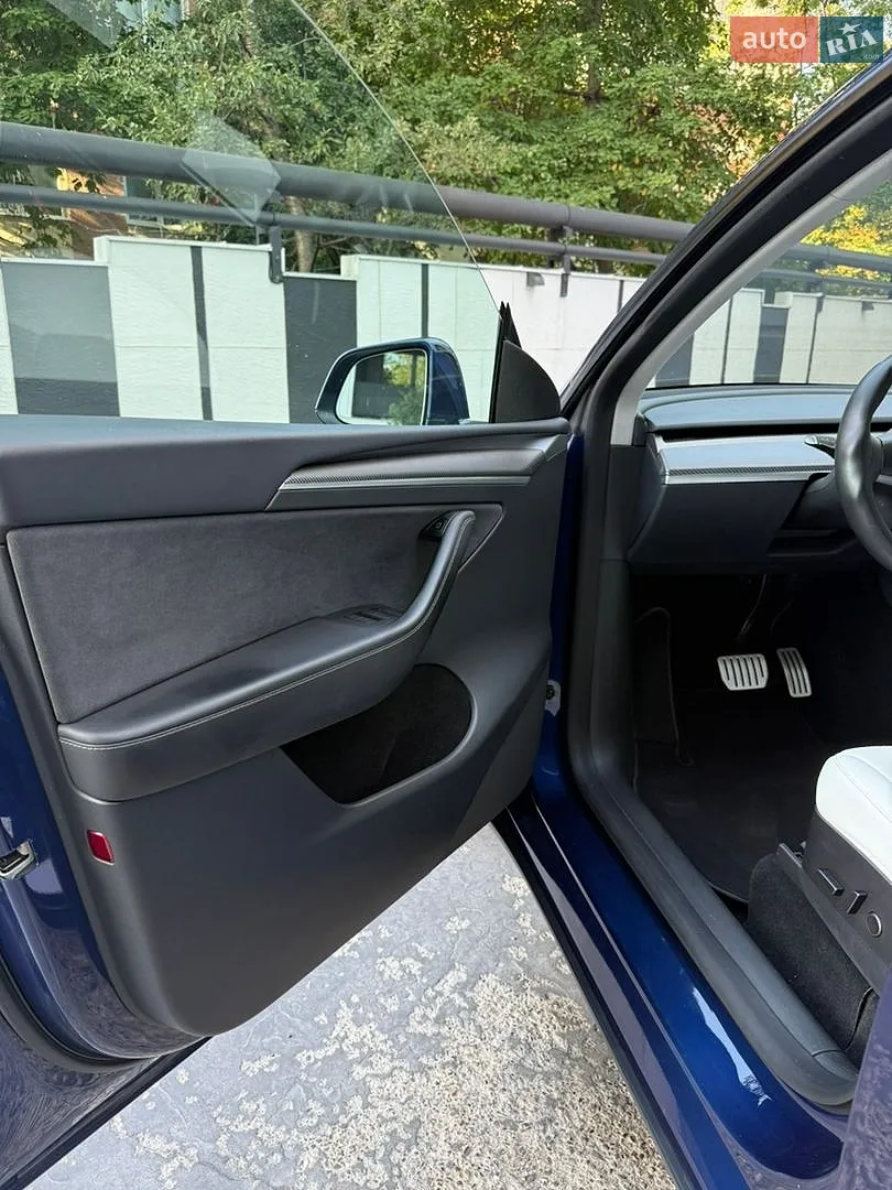 2023 Tesla Model Y - мініатюра 21