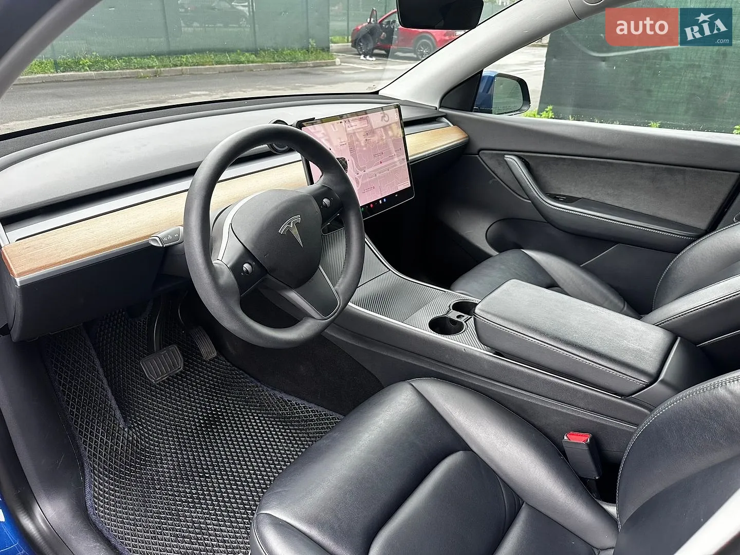 2020 Tesla Model Y - мініатюра 9