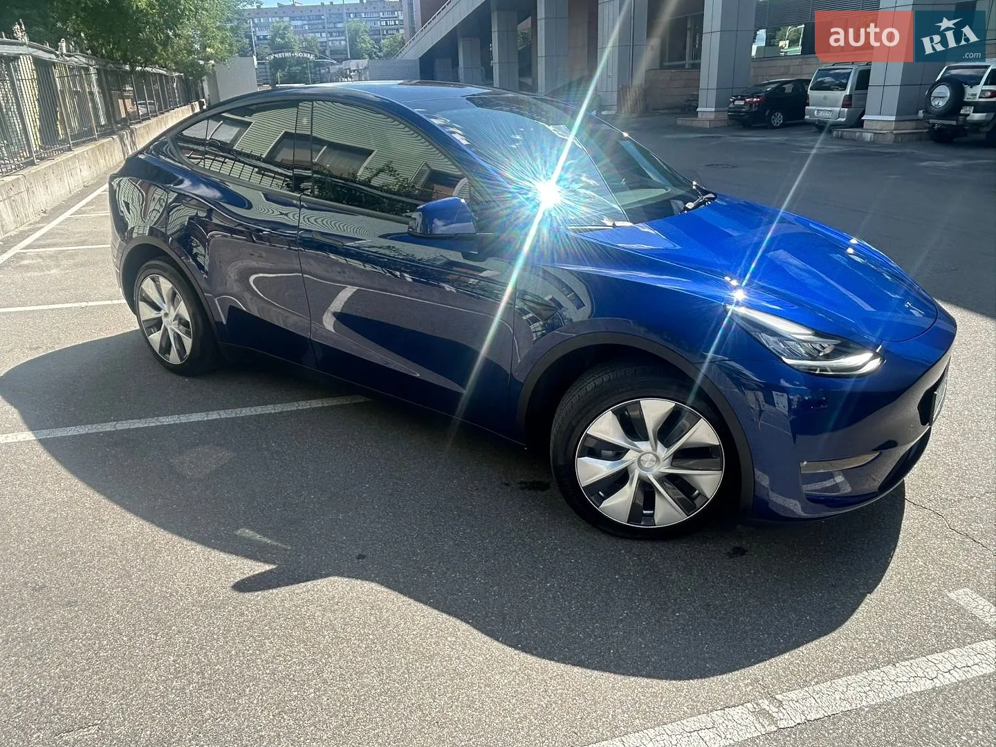 2023 Tesla Model Y - мініатюра 5