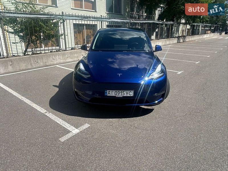 Внедорожник / Кроссовер Tesla Model Y 2023 в Киеве