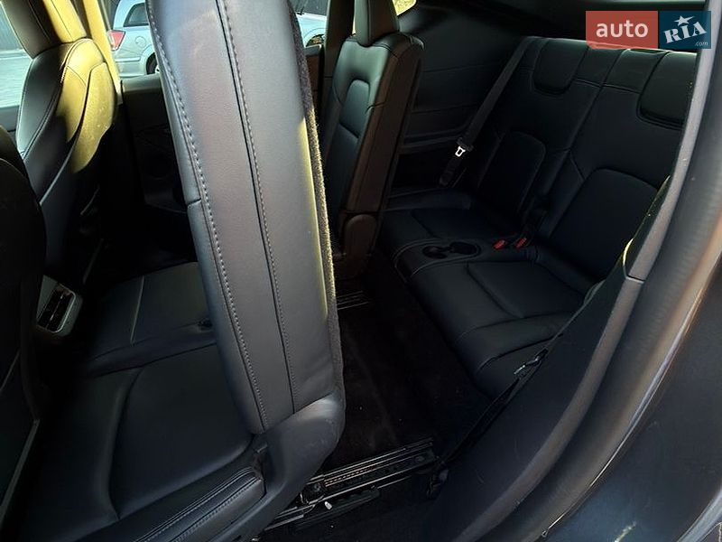 Позашляховик / Кросовер Tesla Model Y 2022 в Самборі фото 12 Позашляховик / Кросовер Tesla Model Y 2022 в Самборі