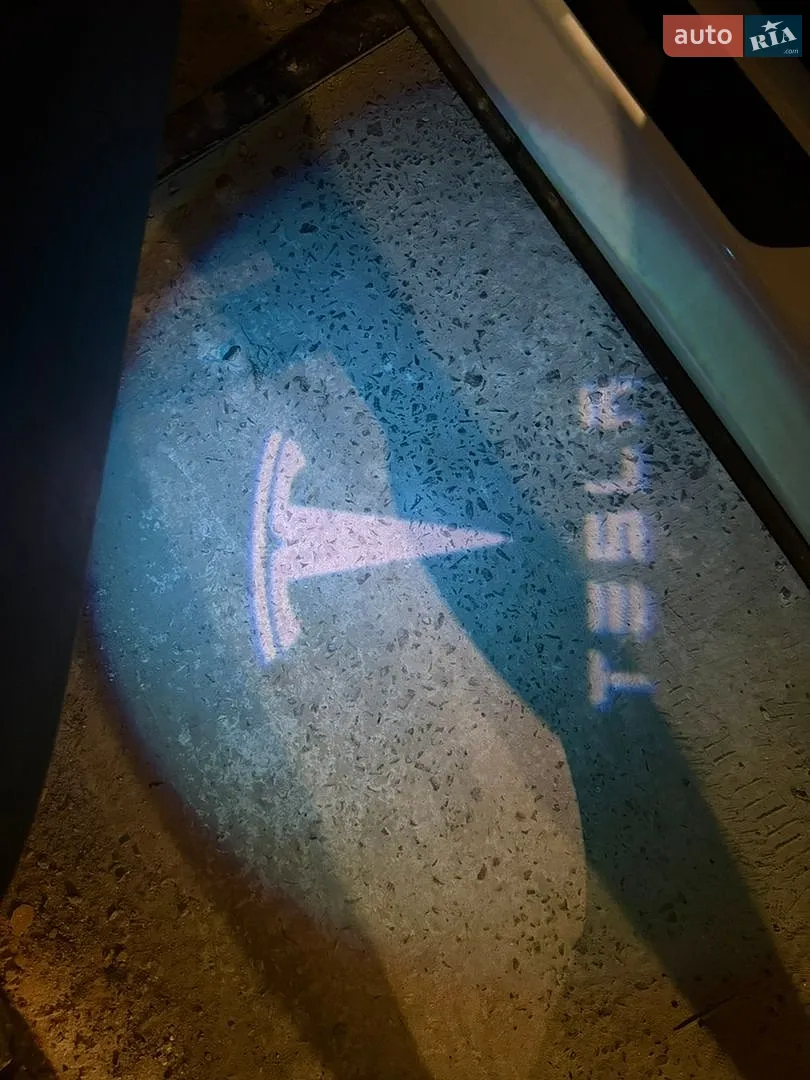 2022 Tesla Model Y - мініатюра 16