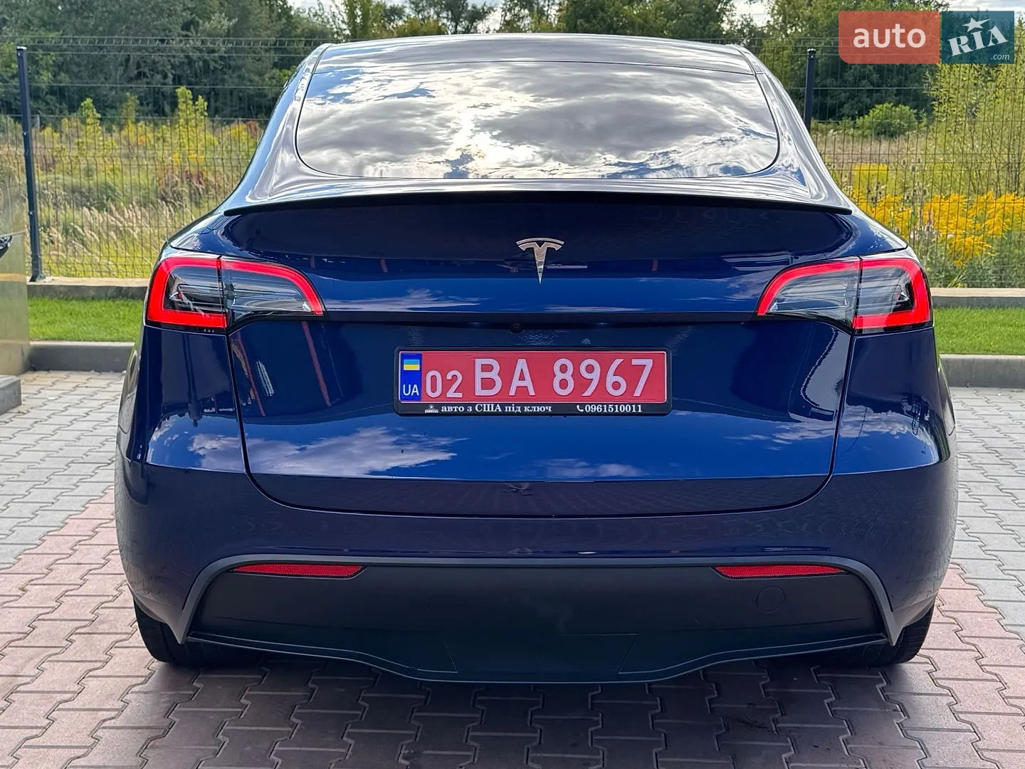 2022 Tesla Model Y - мініатюра 11
