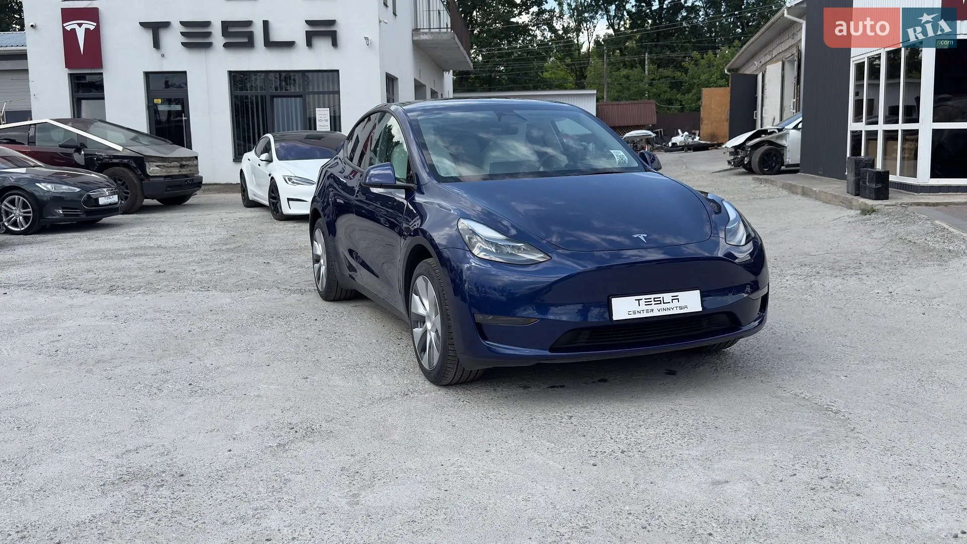 2024 Tesla Model Y - мініатюра 2