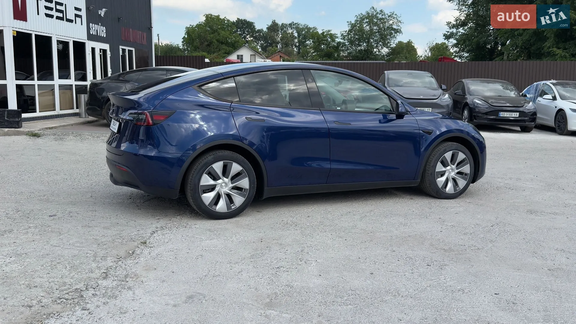 2024 Tesla Model Y - мініатюра 5