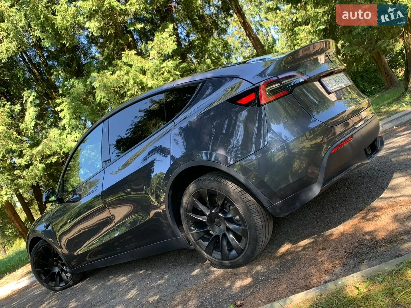 2021 Tesla Model Y - мініатюра 19