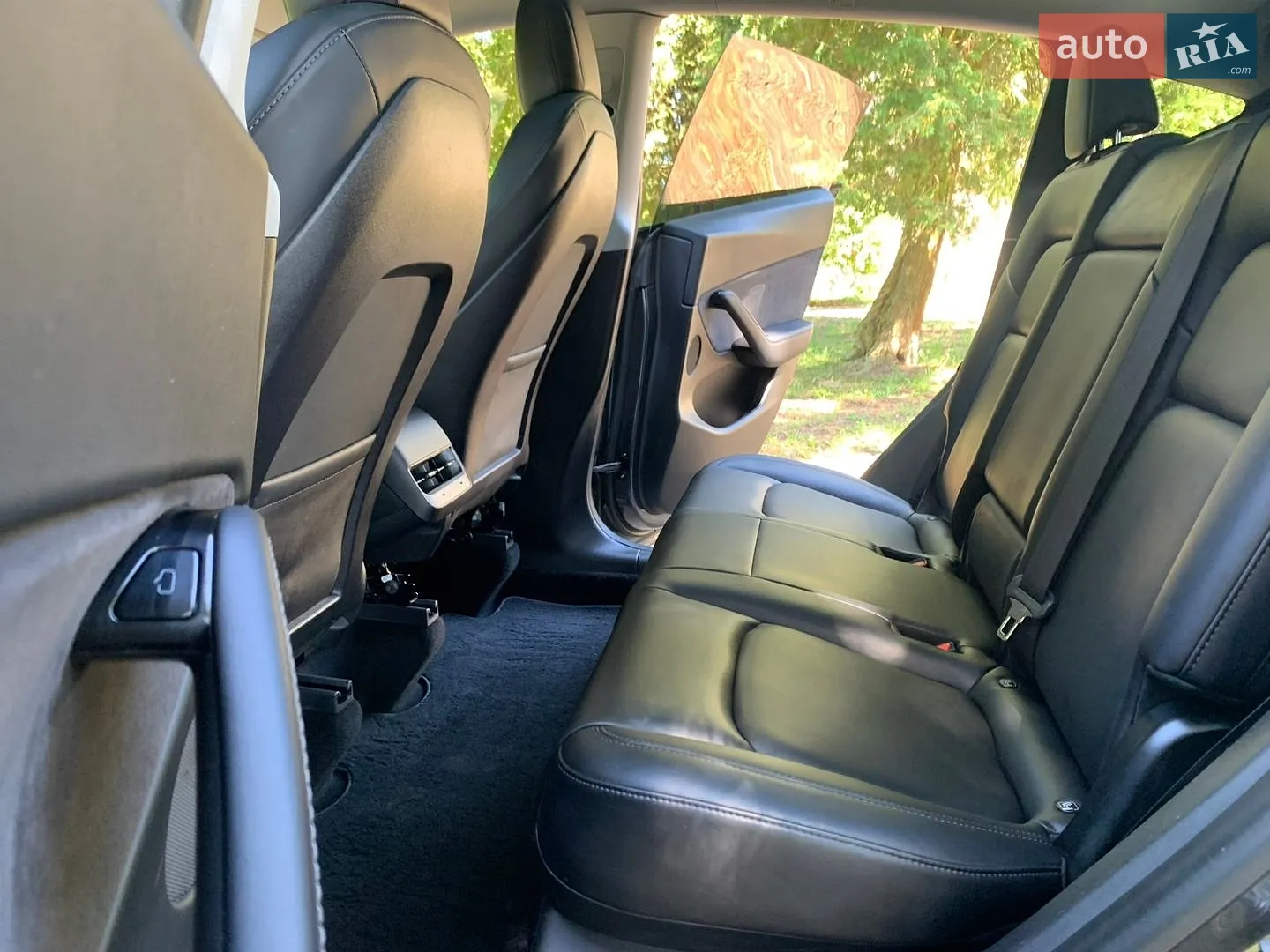2021 Tesla Model Y - мініатюра 36