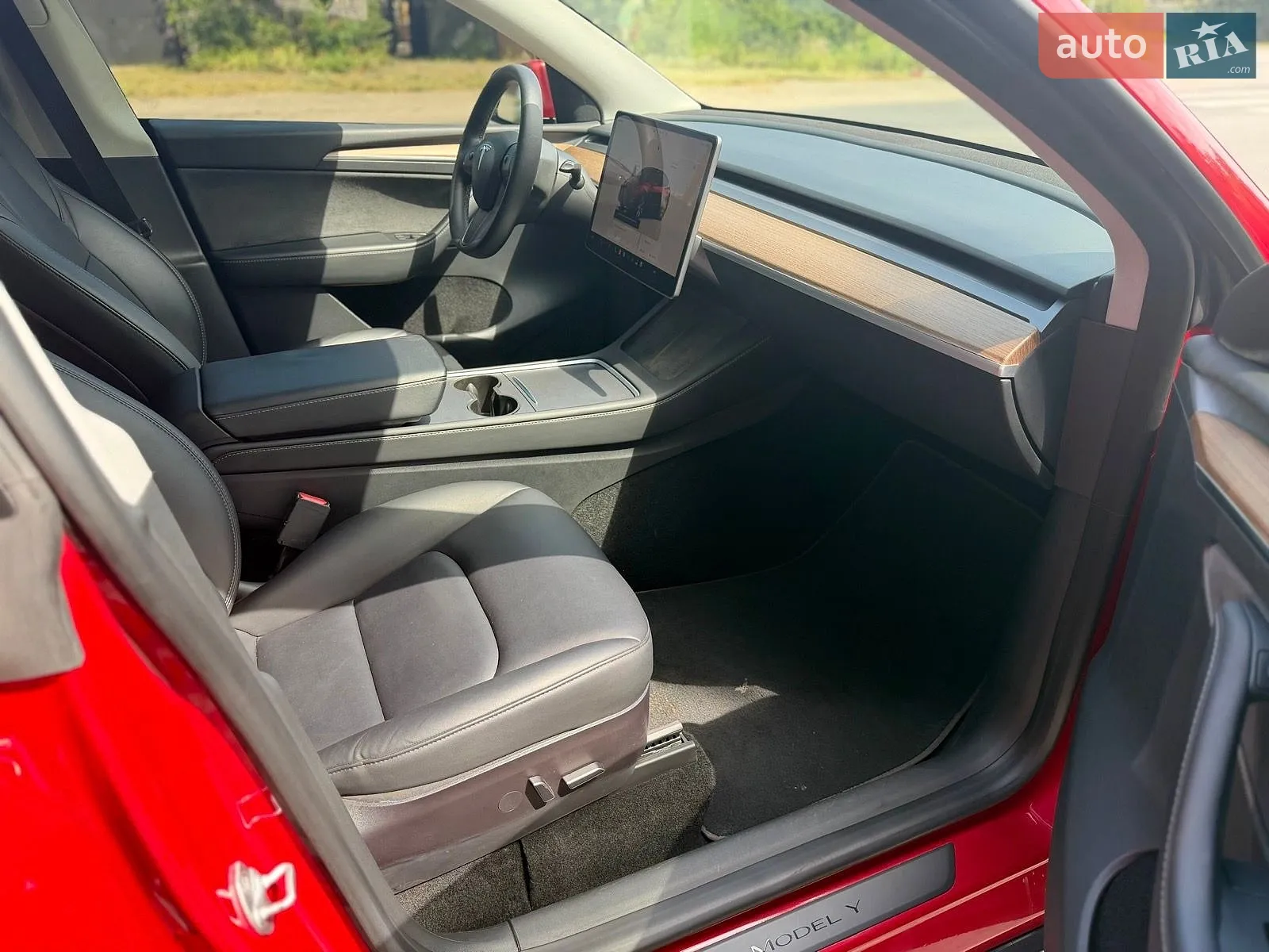 2023 Tesla Model Y - мініатюра 11