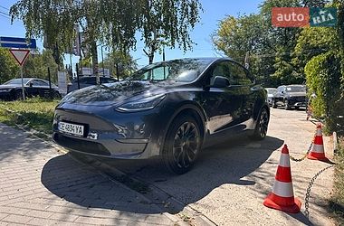 Внедорожник / Кроссовер Tesla Model Y 2020 в Черновцах