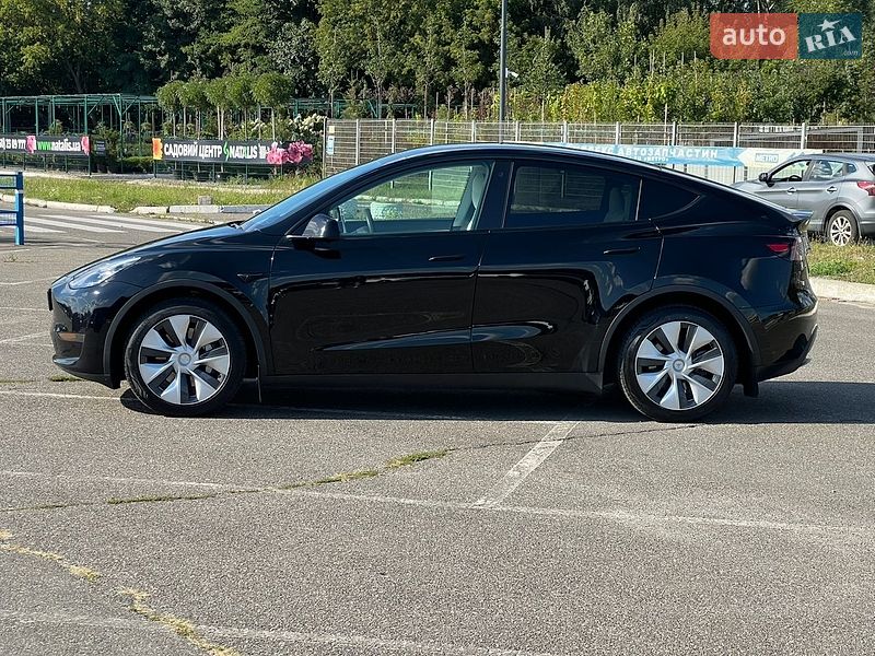 Позашляховик / Кросовер Tesla Model Y 2021 в Києві