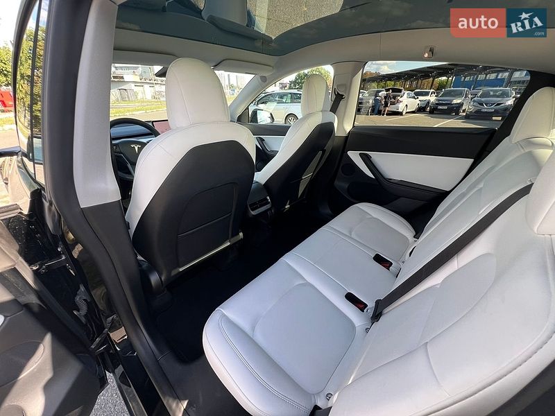 Позашляховик / Кросовер Tesla Model Y 2021 в Києві фото 20 Позашляховик / Кросовер Tesla Model Y 2021 в Києві