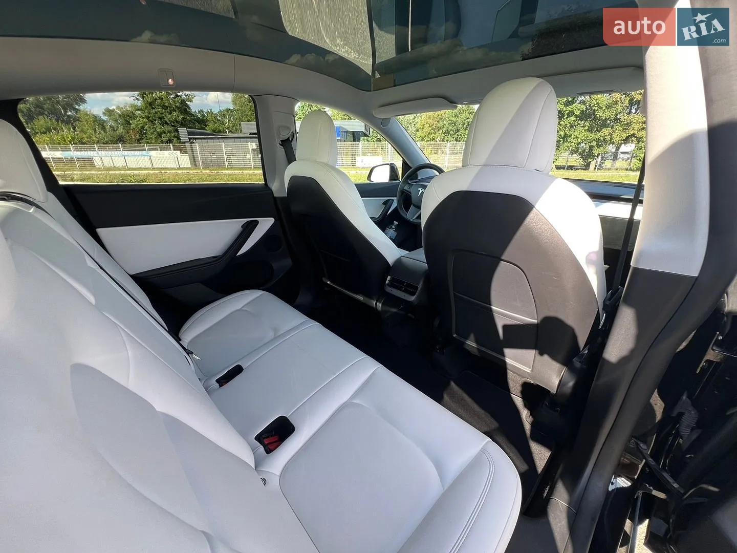 2021 Tesla Model Y - мініатюра 19