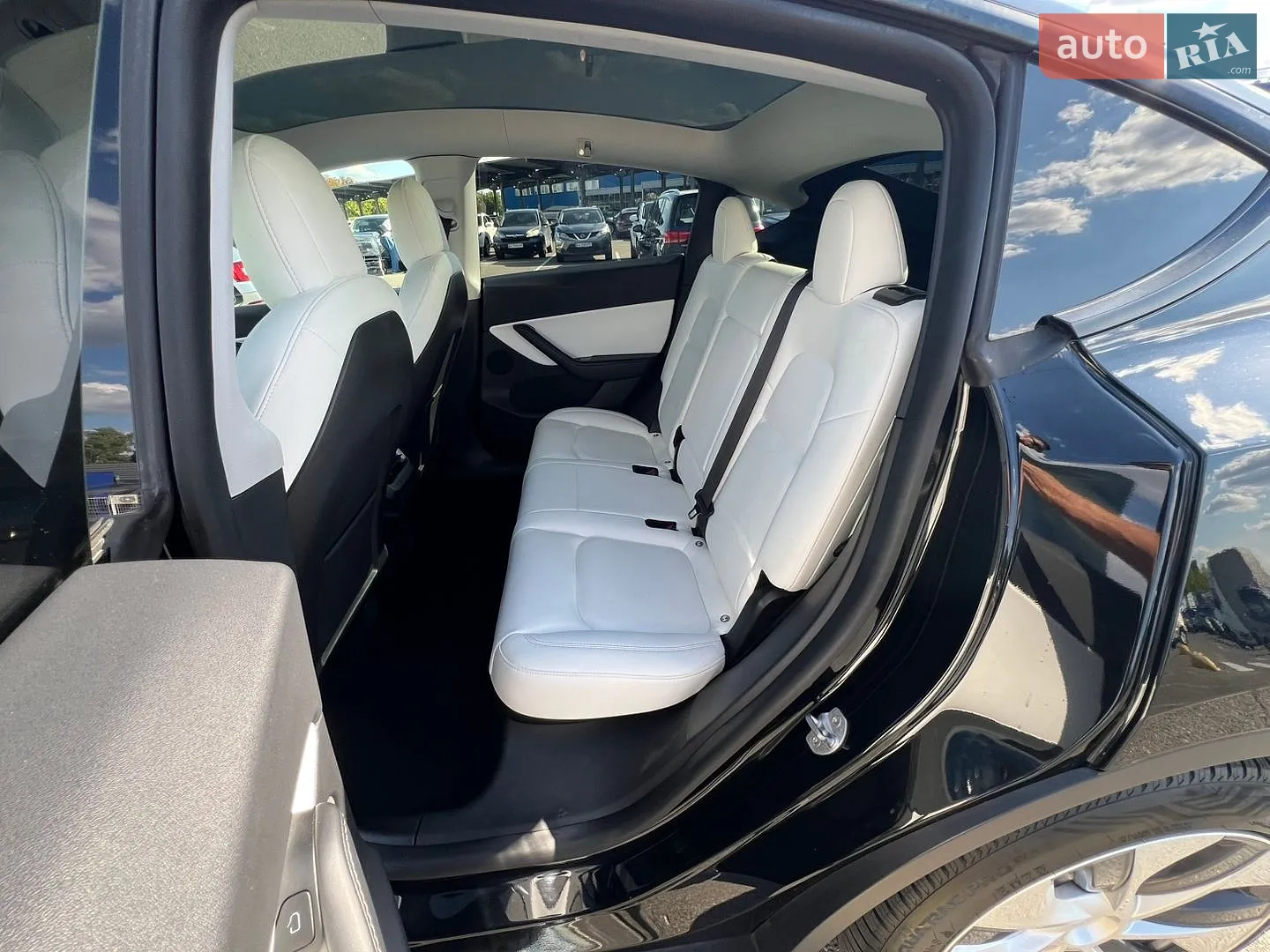 2021 Tesla Model Y - мініатюра 21