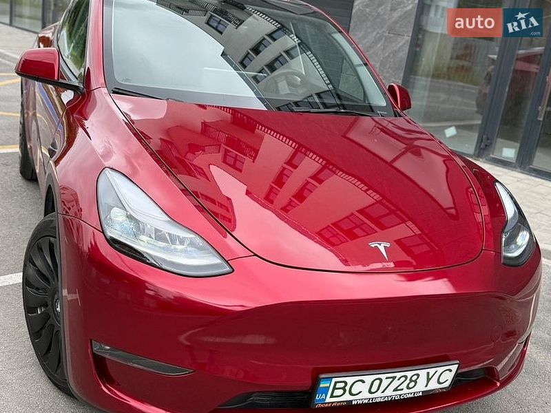 Внедорожник / Кроссовер Tesla Model Y 2024 в Львове