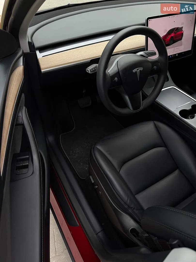 2024 Tesla Model Y - мініатюра 7