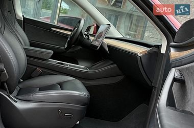 Внедорожник / Кроссовер Tesla Model Y 2024 в Львове