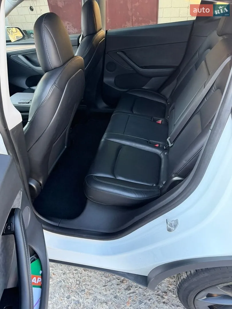 2020 Tesla Model Y - мініатюра 27