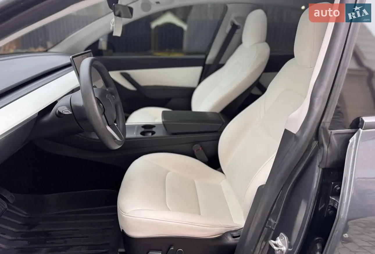 2021 Tesla Model Y - мініатюра 8