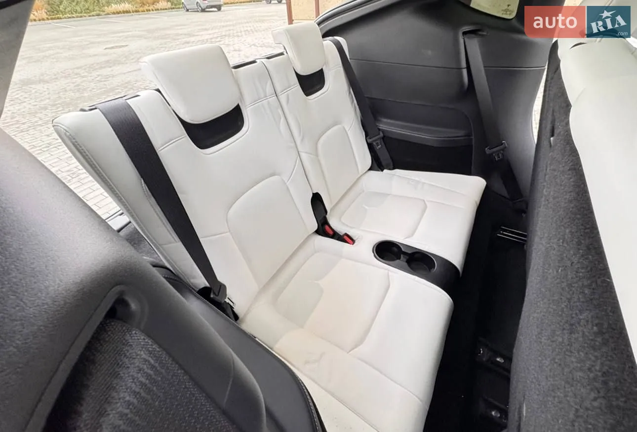 2021 Tesla Model Y - мініатюра 15