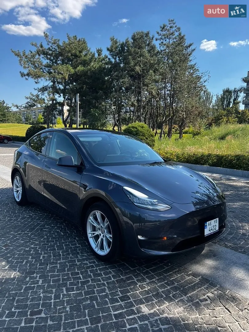2022 Tesla Model Y - мініатюра 2