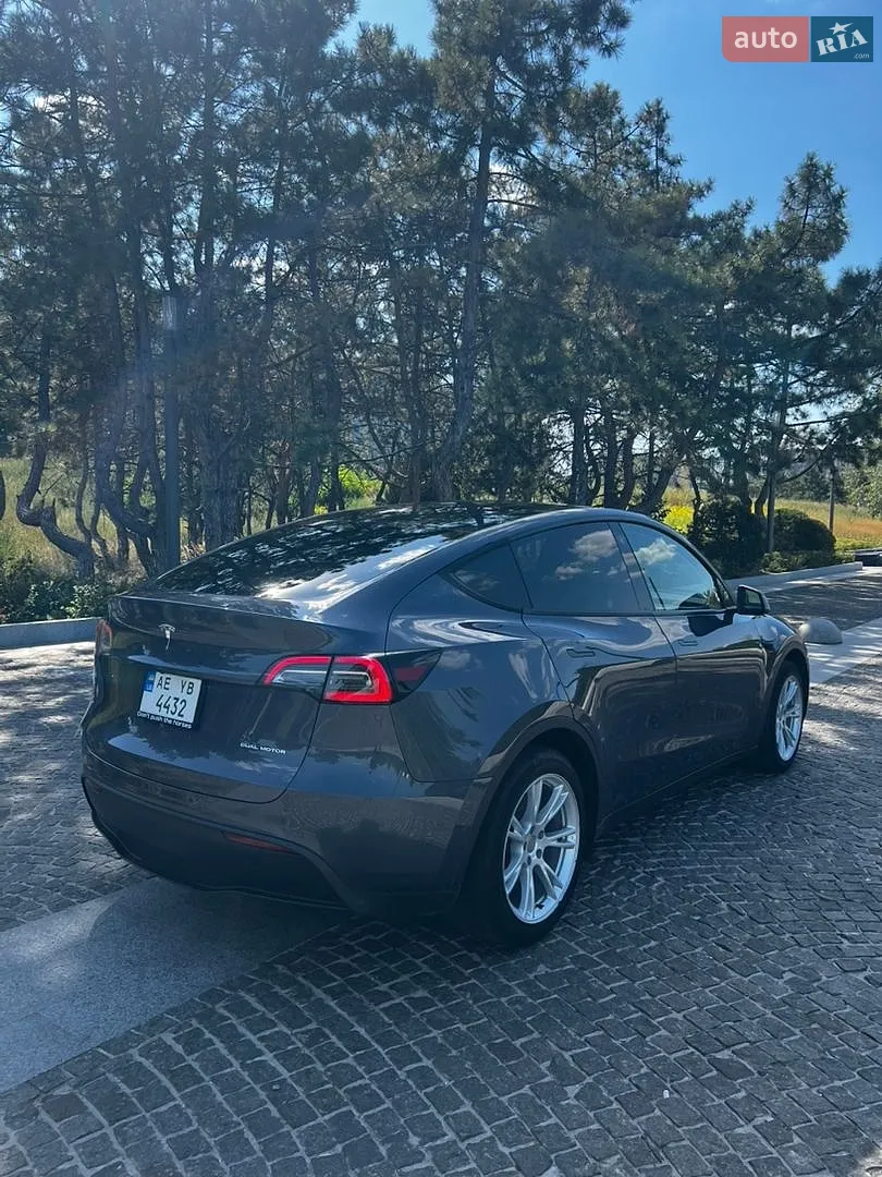 2022 Tesla Model Y - мініатюра 4
