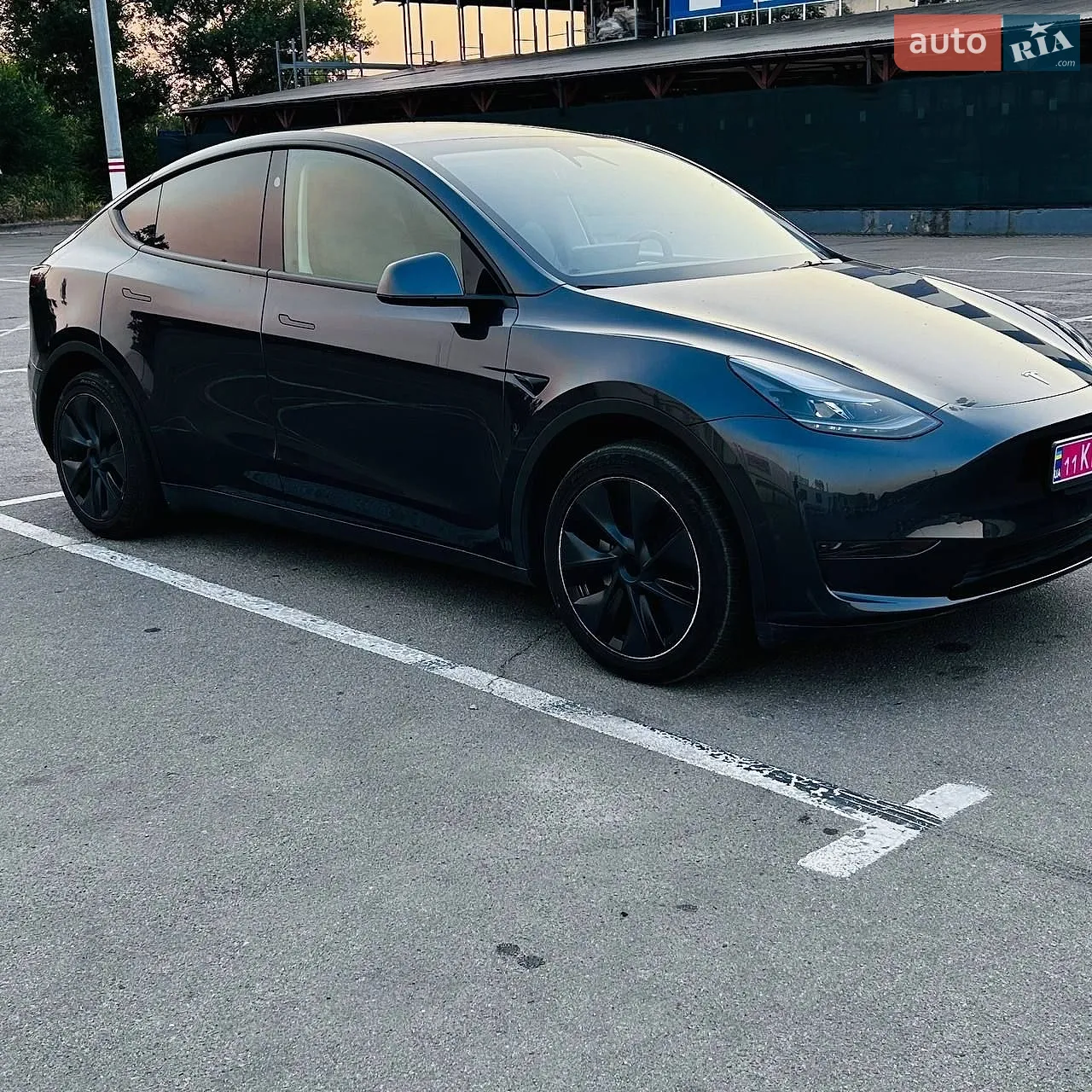 2024 Tesla Model Y - мініатюра 5