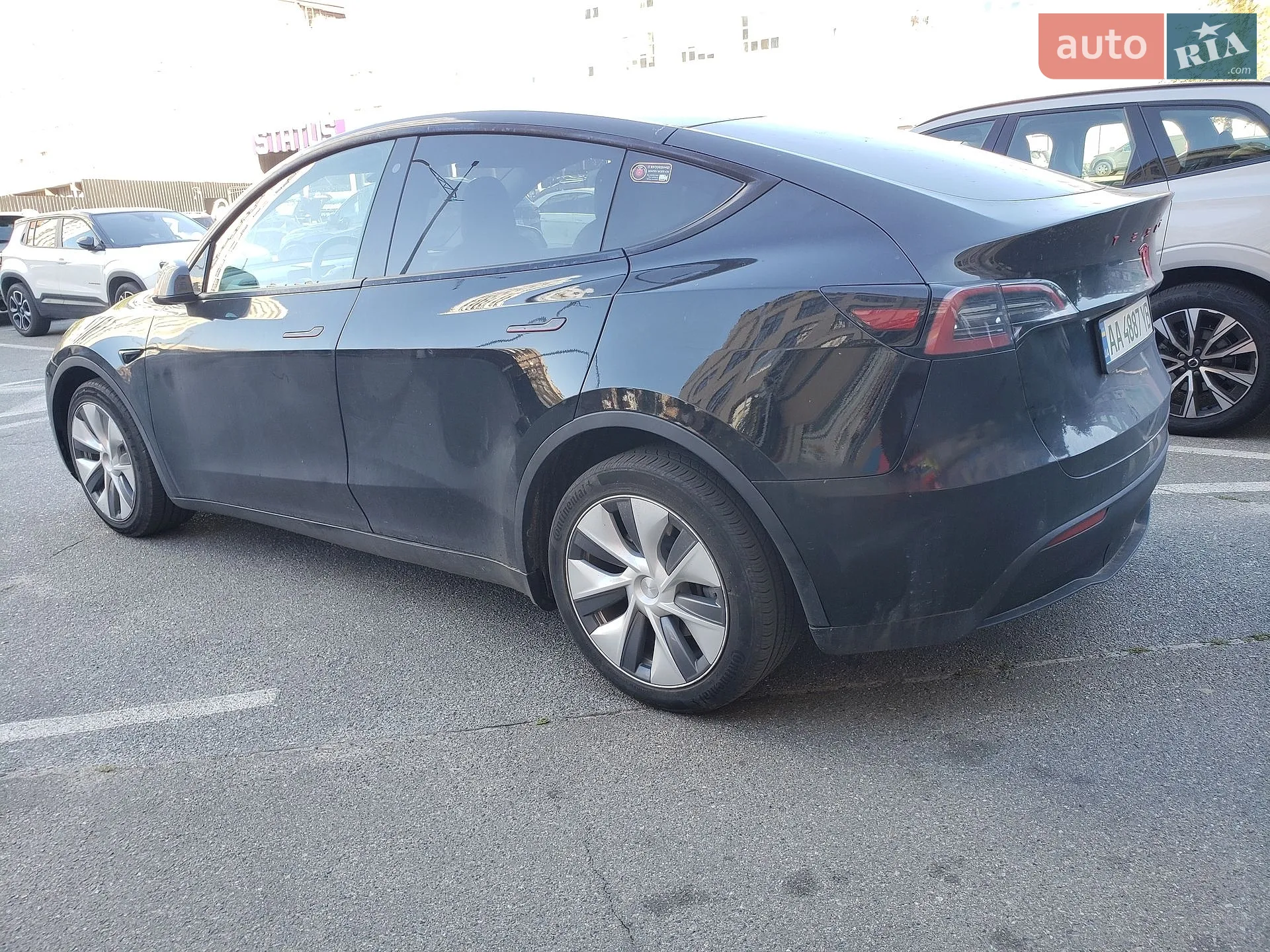 2020 Tesla Model Y - мініатюра 8