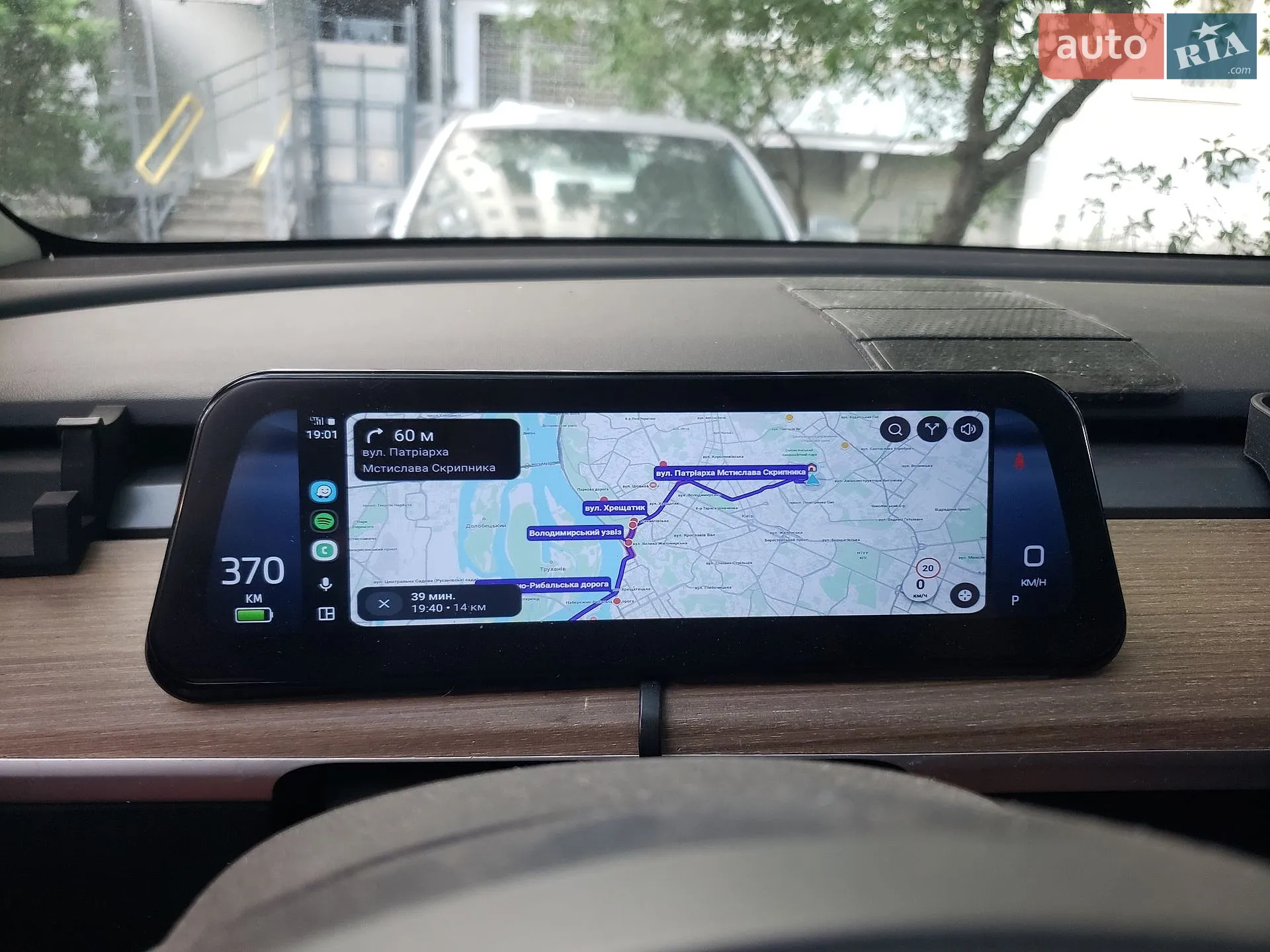 2020 Tesla Model Y - мініатюра 15