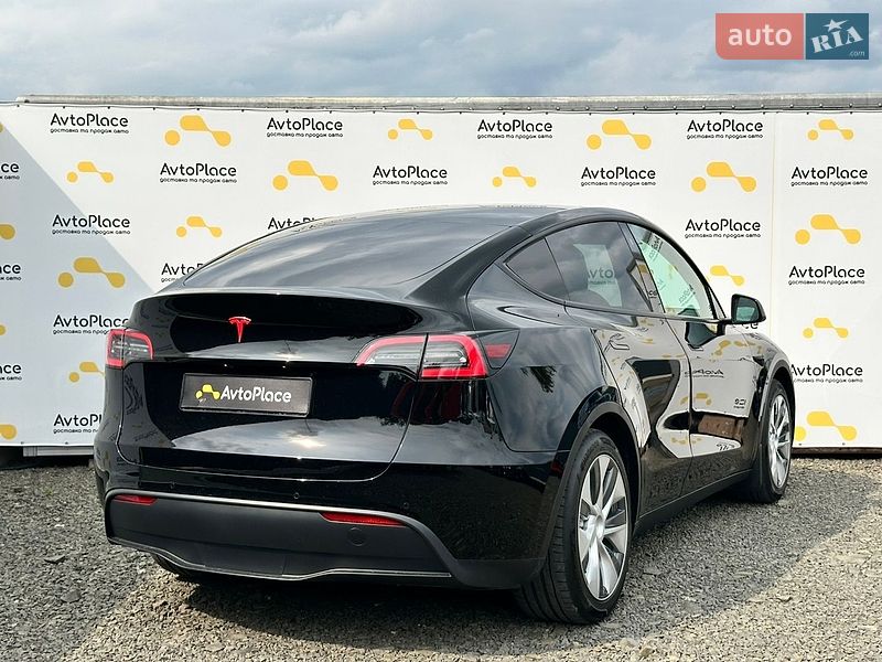 Позашляховик / Кросовер Tesla Model Y 2021 в Луцьку фото 23 Позашляховик / Кросовер Tesla Model Y 2021 в Луцьку