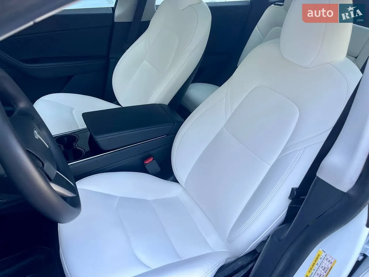 2020 Tesla Model Y - мініатюра 14