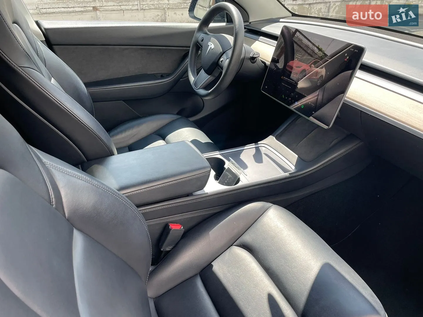 2022 Tesla Model Y - мініатюра 9