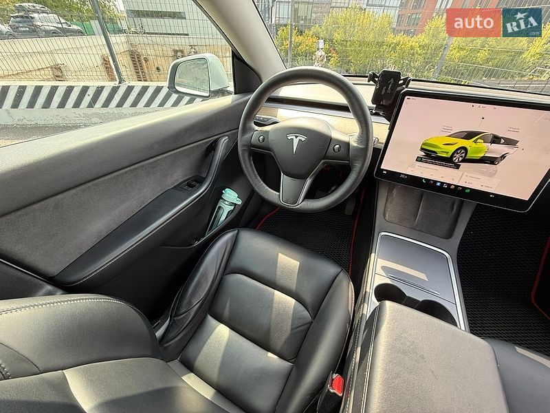 Внедорожник / Кроссовер Tesla Model Y 2022 в Киеве фото 17 Внедорожник / Кроссовер Tesla Model Y 2022 в Киеве