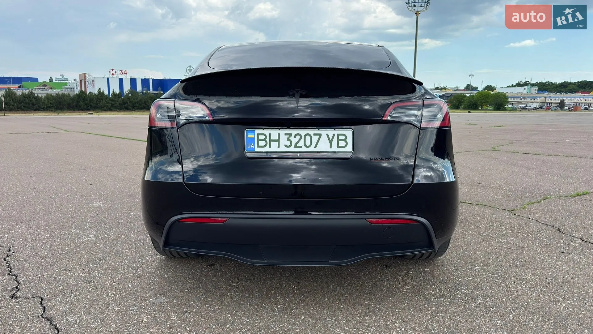 2023 Tesla Model Y - мініатюра 10