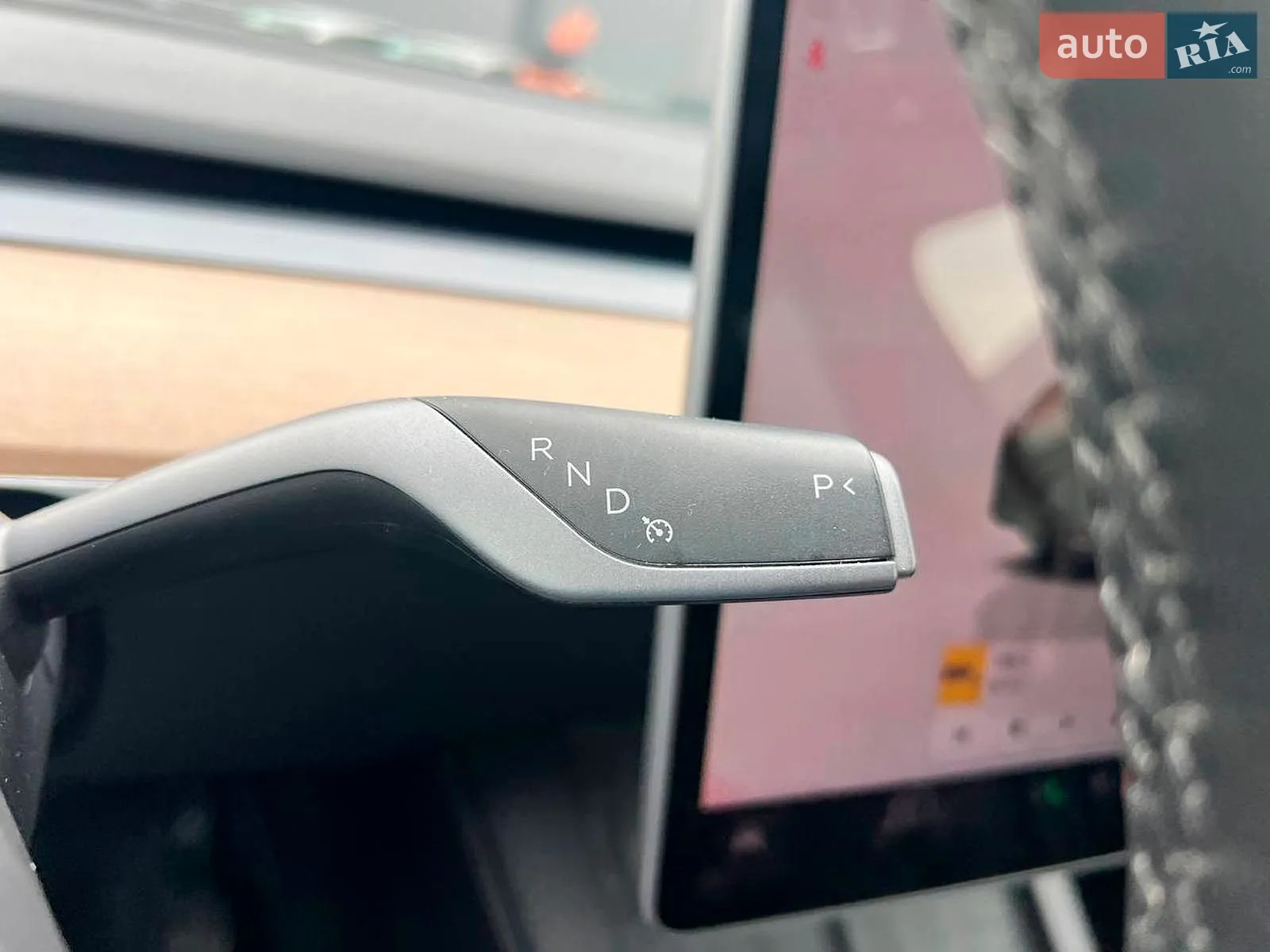 2024 Tesla Model Y - мініатюра 25